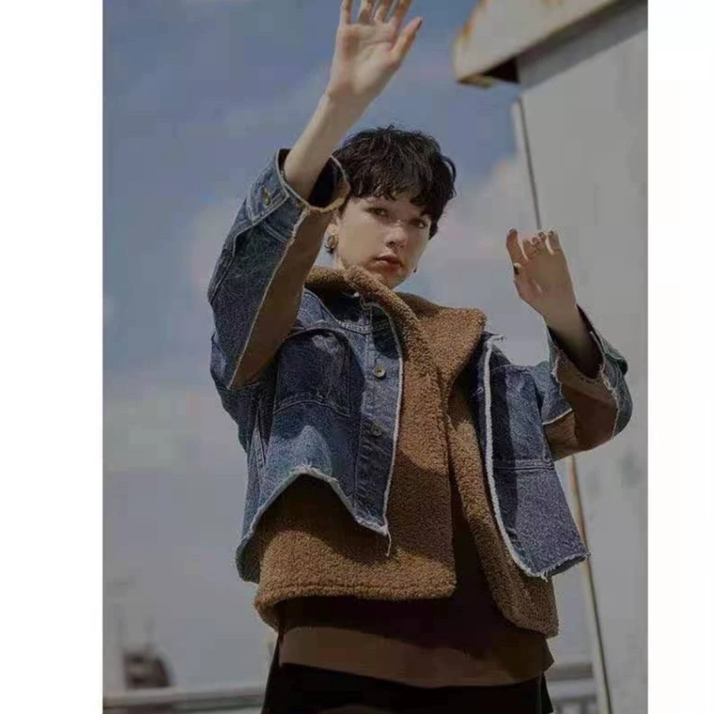 Jean jacket with removable teddy inner layer